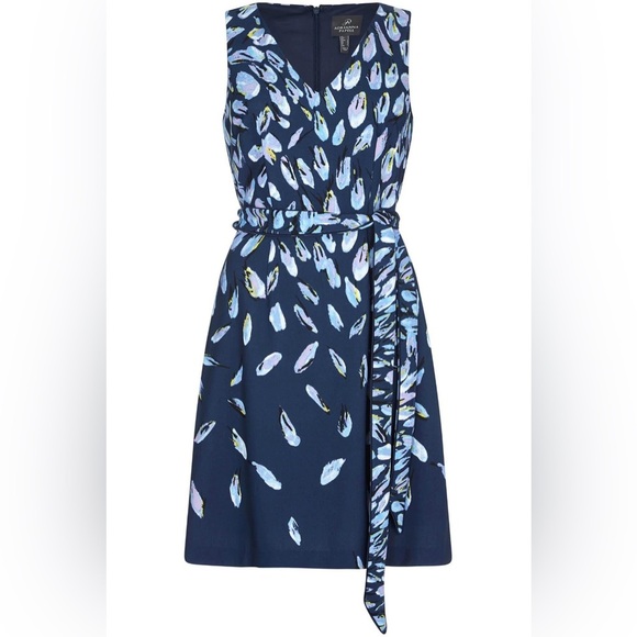 Adrianna Papell Fluttering Botany Print Fit and Flare Dress size 18W - Picture 3 of 9